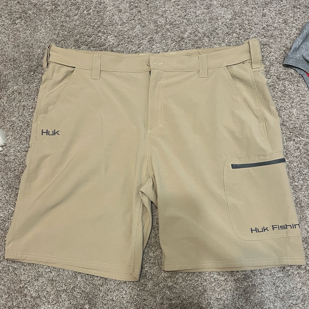 Men’s HUK 3xl fishing shorts